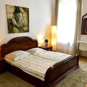  Apartment Center